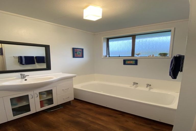 Photo of property in 35 Kabul Street, Pleasant Point, 7903