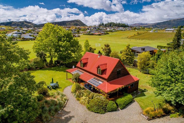 Photo of property in 101 Totara Terrace, Wanaka, 9305