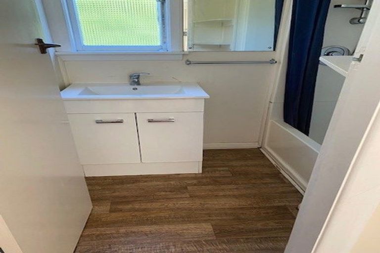 Photo of property in 253 Main South Road, Hornby, Christchurch, 8042