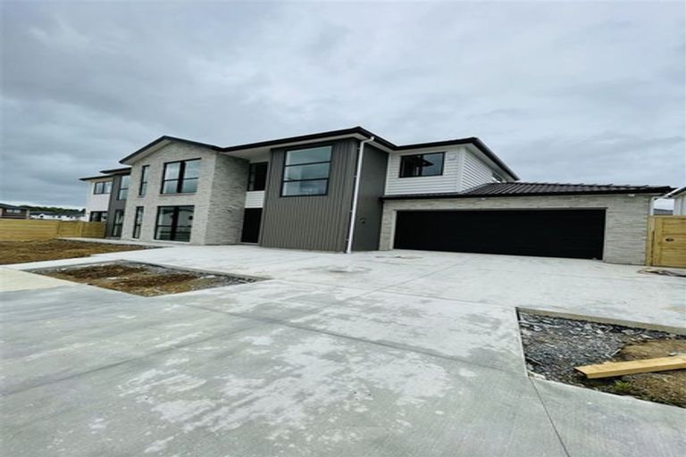 Photo of property in 111 Valderama Drive, Flat Bush, Auckland, 2019