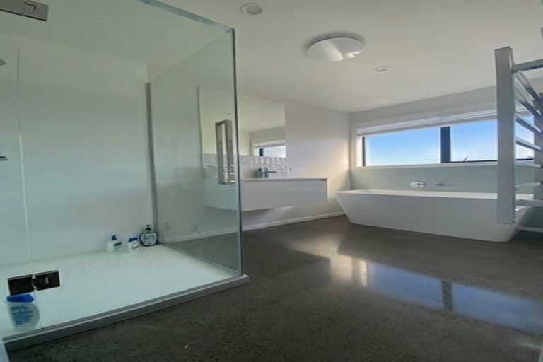 Photo of property in 36 Riverview Lane, Ashhurst, Palmerston North, 4470