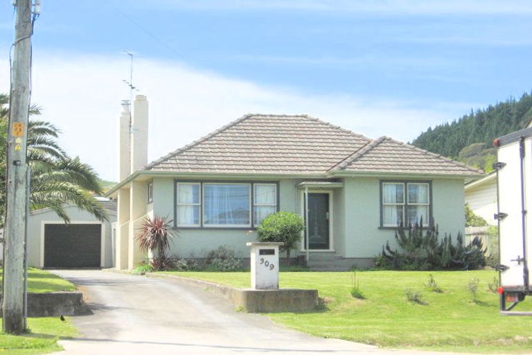 Photo of property in 309 Whitaker Street, Whataupoko, Gisborne, 4010