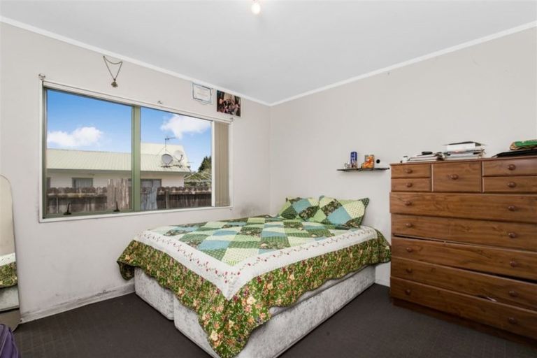 Photo of property in 28a Barneys Farm Road, Clendon Park, Auckland, 2103