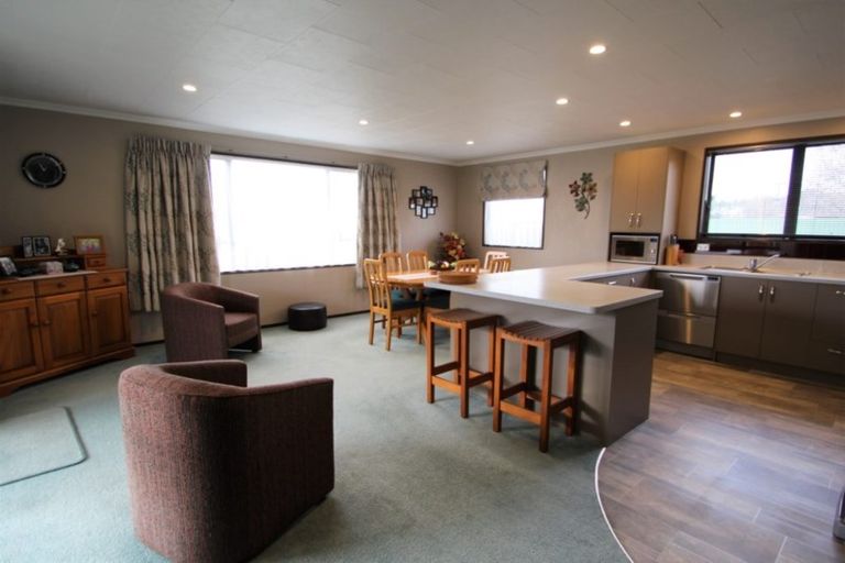 Photo of property in 39 Liverpool Street, Riversdale, 9776