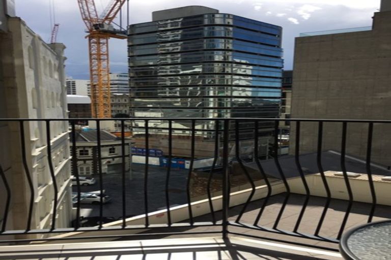 Photo of property in 23 Emily Place, Bellevue, Tauranga, 3110