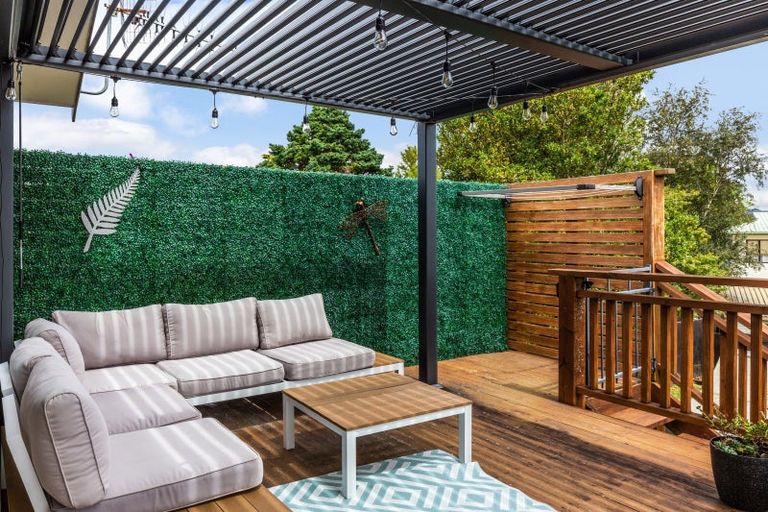 Photo of property in 69 Richmond Avenue, Richmond Heights, Taupo, 3330