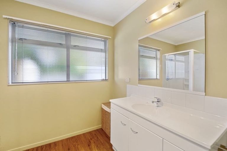 Photo of property in 14 Tawiri Place, Kuratau, Turangi, 3381