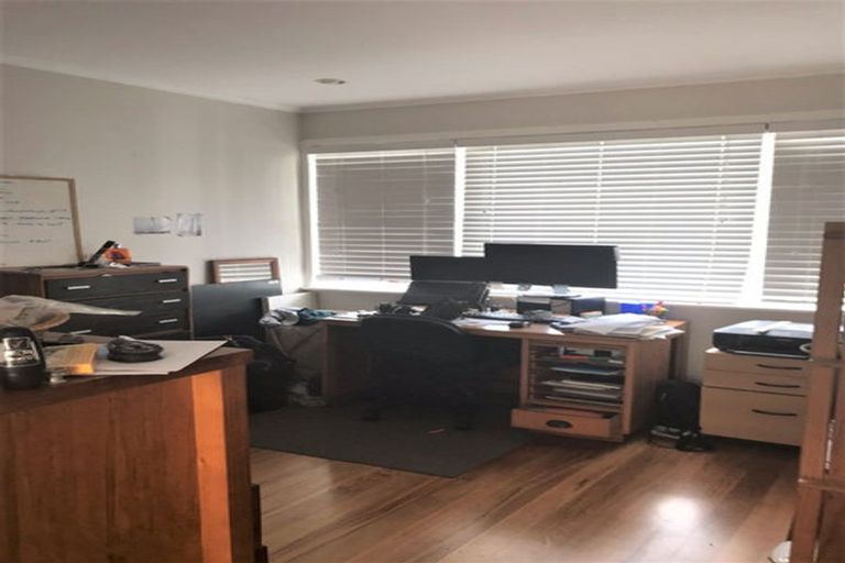 Photo of property in 33 Orion Place, Hillcrest, Auckland, 0627