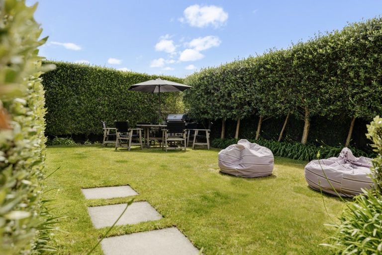 Photo of property in 19 Highcroft Place, Welcome Bay, Tauranga, 3112