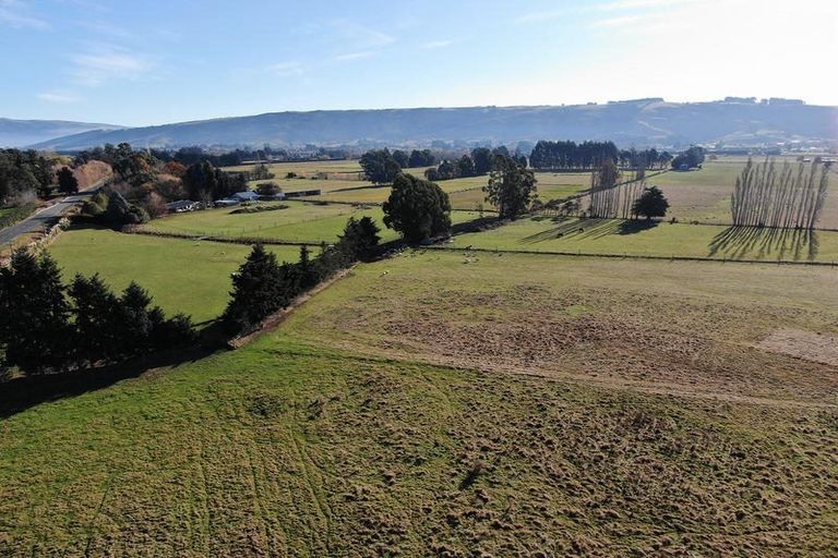 Photo of property in 74 Outram-mosgiel Road, Mosgiel, 9092