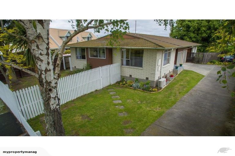 Photo of property in 1/73 Dunbarton Street, Redwood, Christchurch, 8051