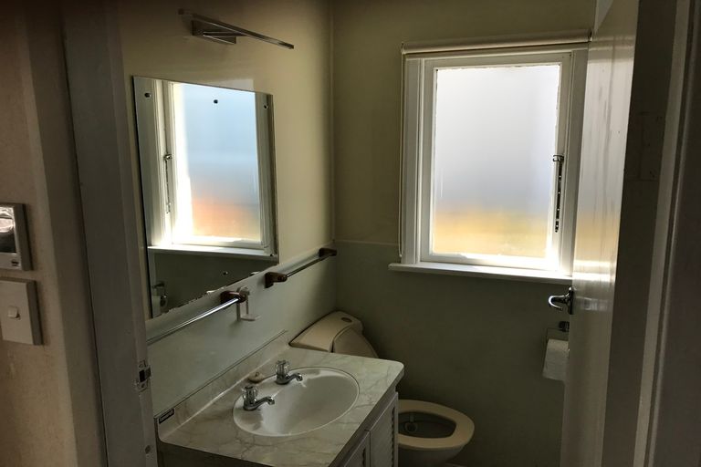 Photo of property in 18 Dundonald Street, Tainui, Dunedin, 9013