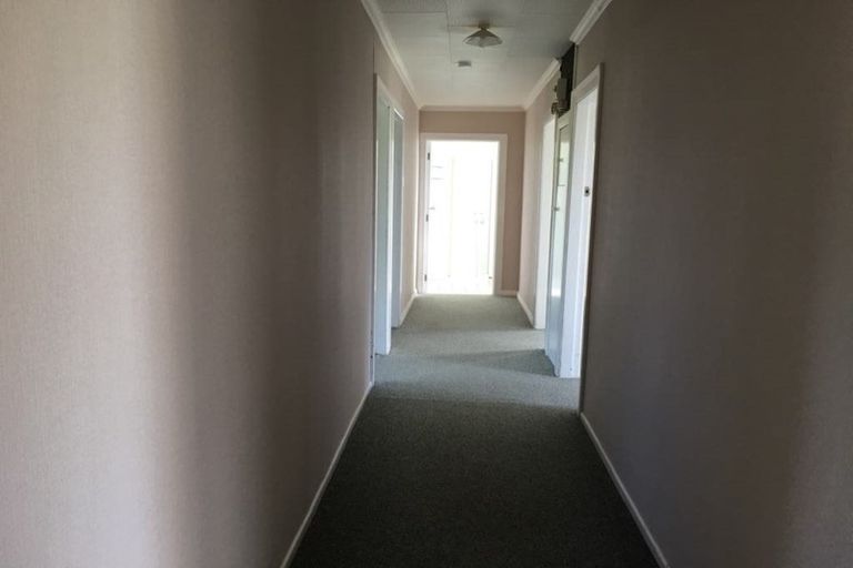 Photo of property in 8 Maire Street, Inglewood, 4330