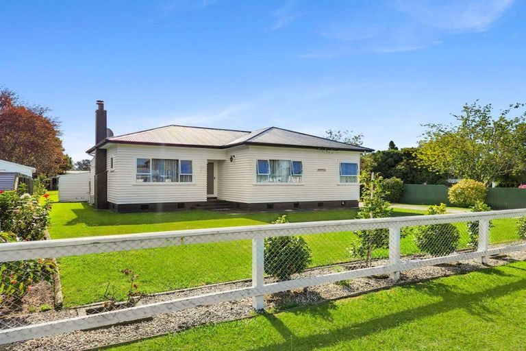 Photo of property in 11 Macdonald Street, Te Hapara, Gisborne, 4010
