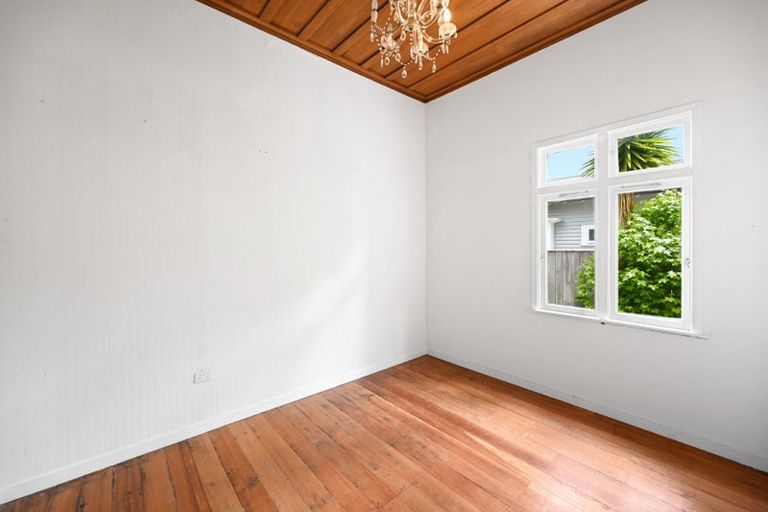 Photo of property in 9 Kitchener Street, Claudelands, Hamilton, 3214