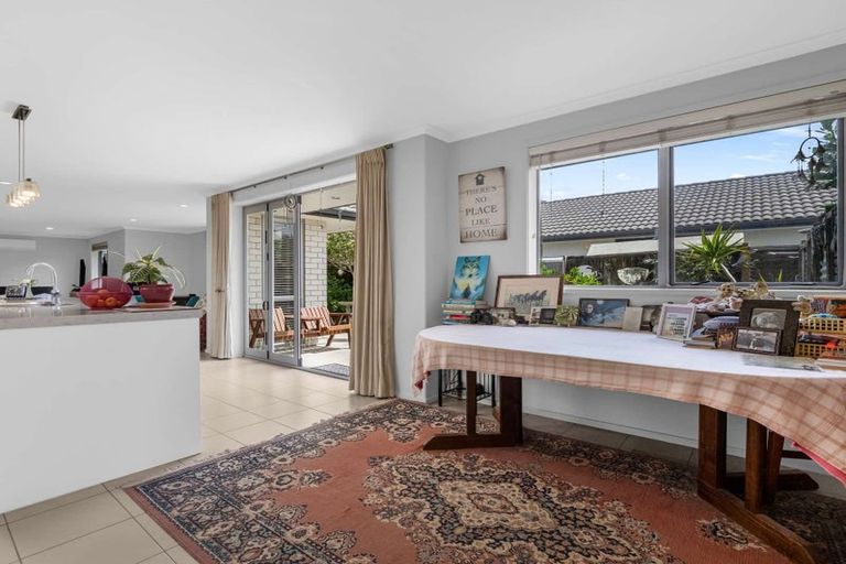 Photo of property in 60 Gibson Place, Papamoa Beach, Papamoa, 3118