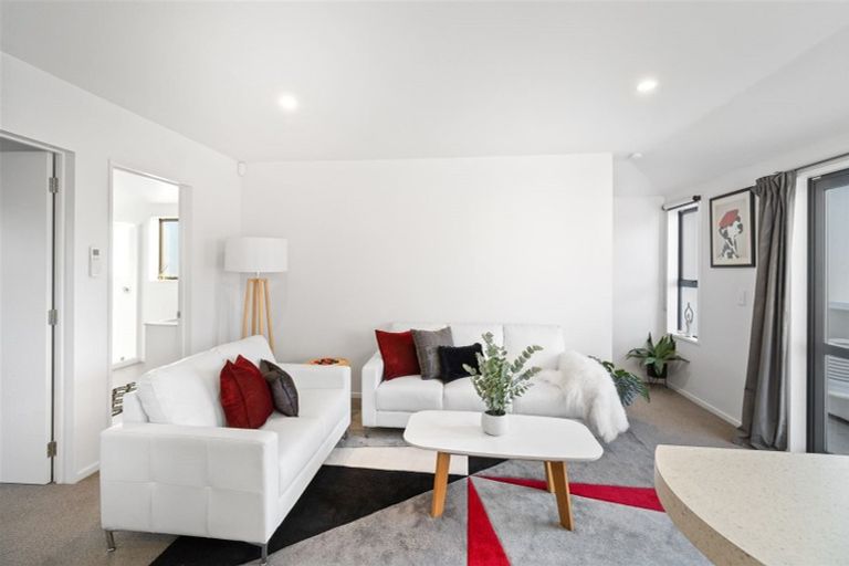 Photo of property in 2/324 Stanmore Road, Richmond, Christchurch, 8013