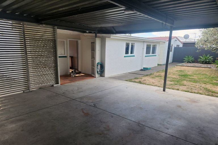 Photo of property in 35 Pukeko Place, Westshore, Napier, 4110