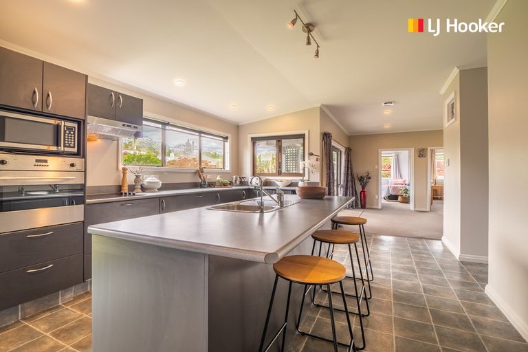 Photo of property in 10 Shulma Street, Abbotsford, Dunedin, 9018