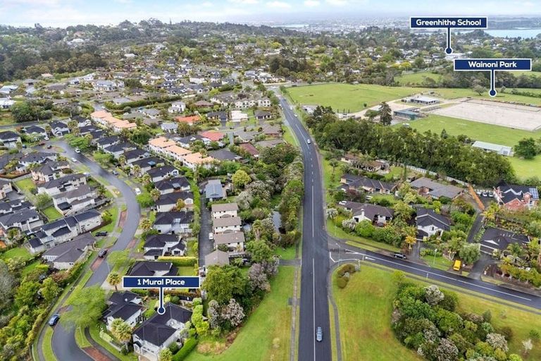 Photo of property in 1 Mural Place, Greenhithe, Auckland, 0632