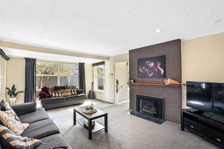 Photo of property in 42 Brabourne Street, Hillsborough, Christchurch, 8022