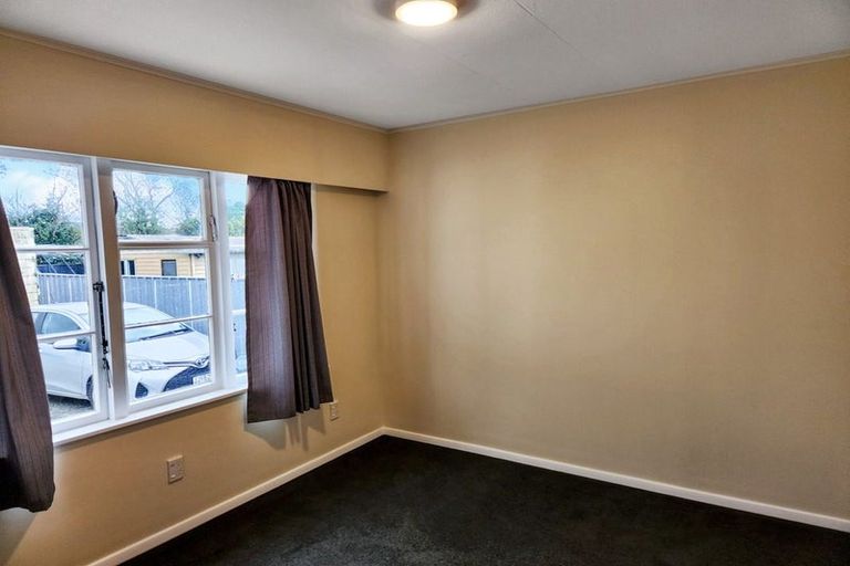 Photo of property in 135 Moohan Street, Wainuiomata, Lower Hutt, 5014