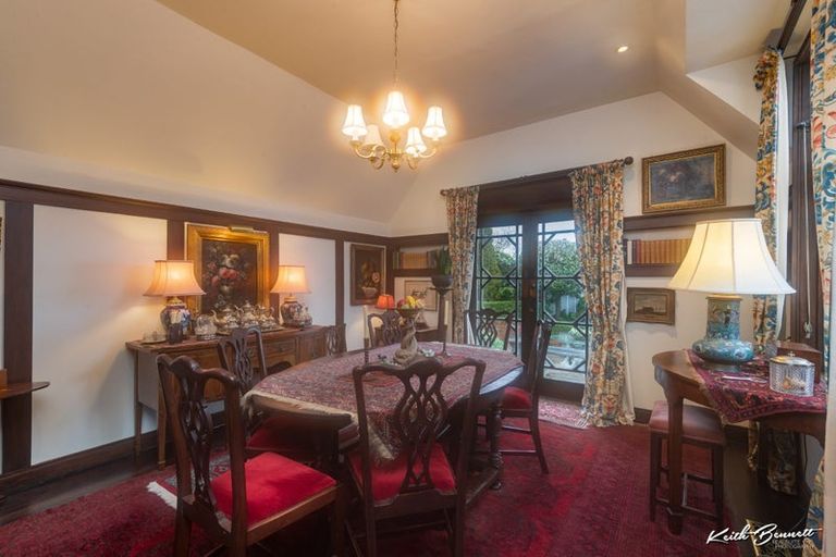 Photo of property in 24 Orchard Street, Wadestown, Wellington, 6012