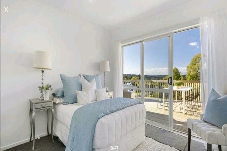 Photo of property in 9 Kittiwake Drive, Schnapper Rock, Auckland, 0632