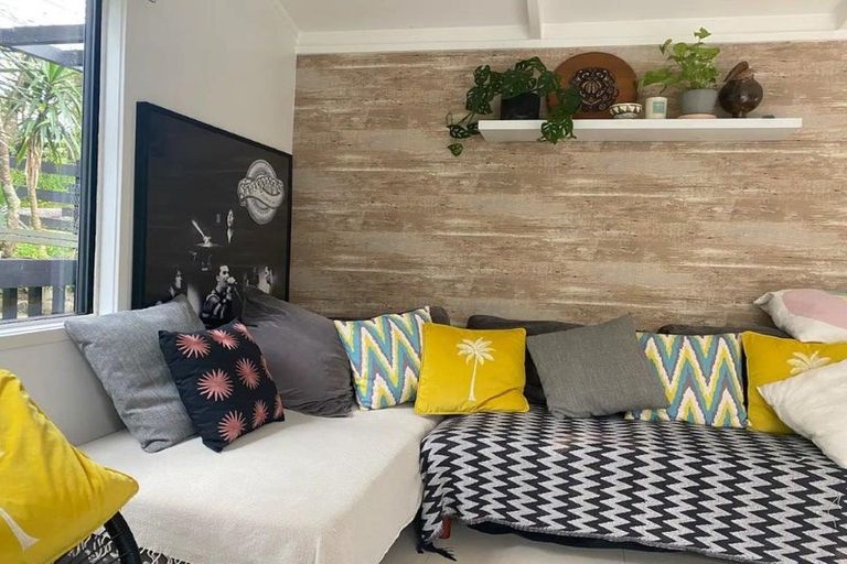 Photo of property in 48 Lenzen Road, Puhoi, Warkworth, 0994