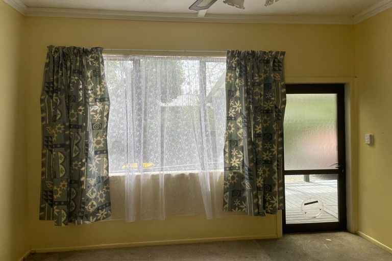 Photo of property in 18 Canal West Road, Waitakaruru, Thames, 3576