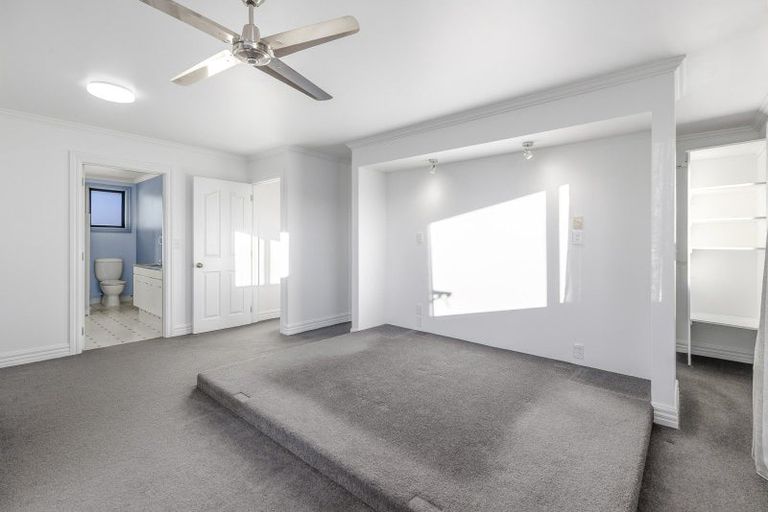 Photo of property in 49 Totara Terrace, Wanaka, 9305