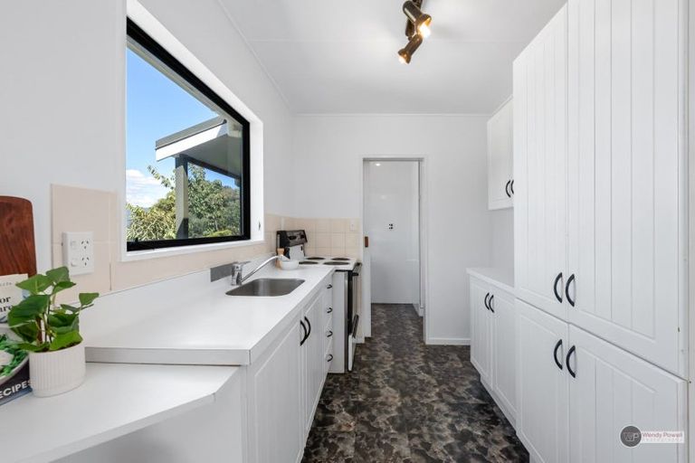 Photo of property in 19 Renoir Avenue, Belmont, Lower Hutt, 5010