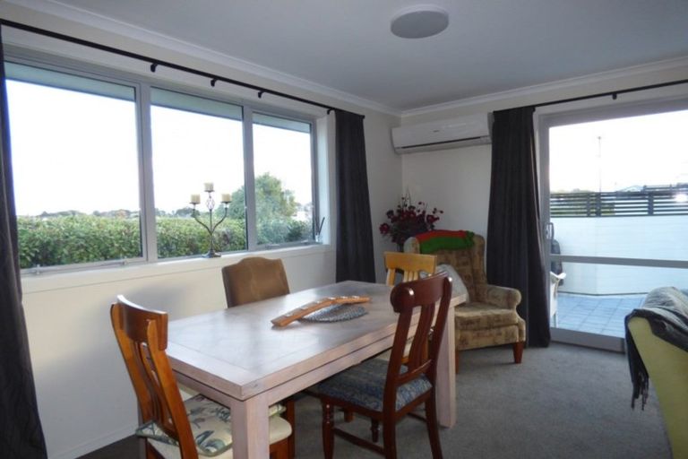 Photo of property in 27a Till Street, South Hill, Oamaru, 9400