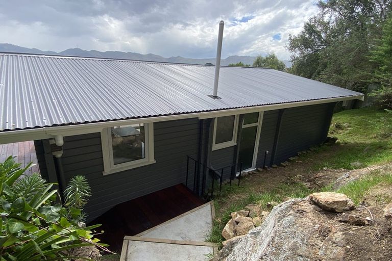 Photo of property in 31 Bayview Road, Charteris Bay, Lyttelton, 8971