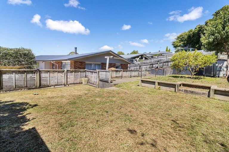 Photo of property in 6 Carlton Terrace, Westown, New Plymouth, 4310