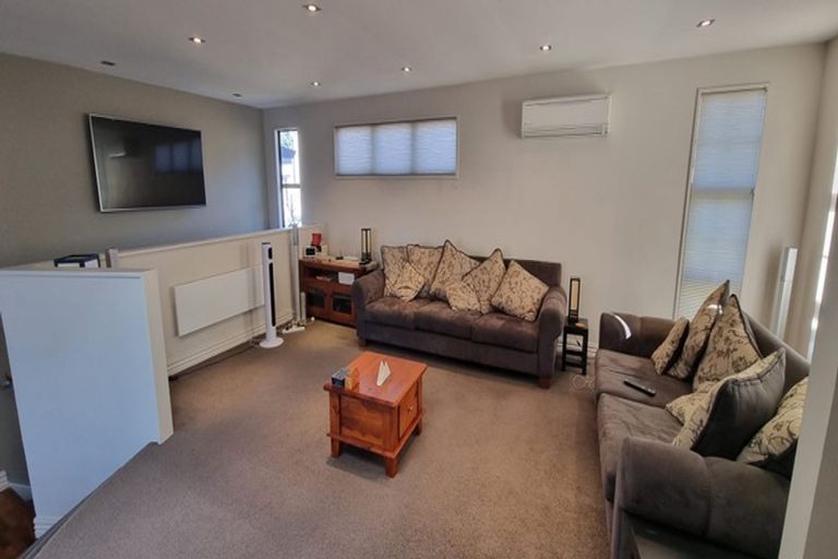 Photo of property in 25a Marina Drive, Frankton, Queenstown, 9300