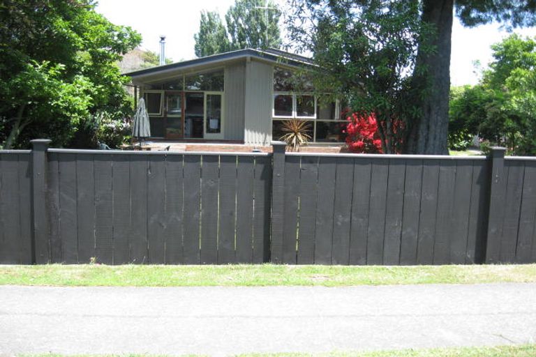 Photo of property in 15 South Street, Feilding, 4702