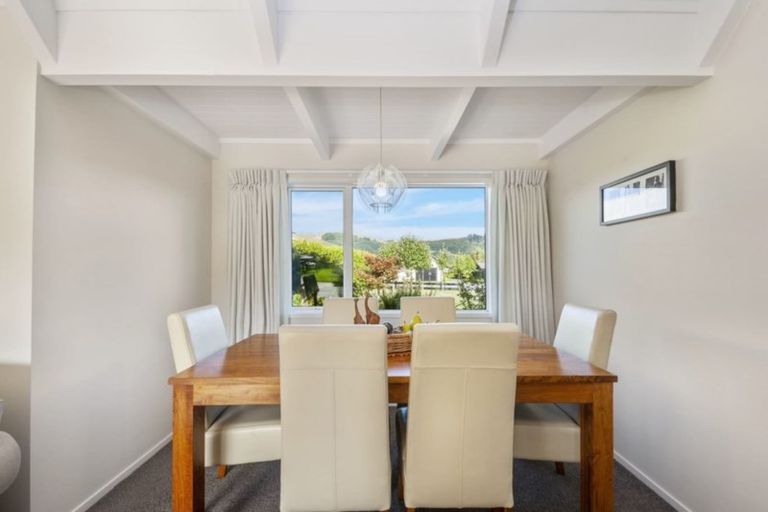 Photo of property in 62 Montgomery Crescent, Kinloch, Taupo, 3377