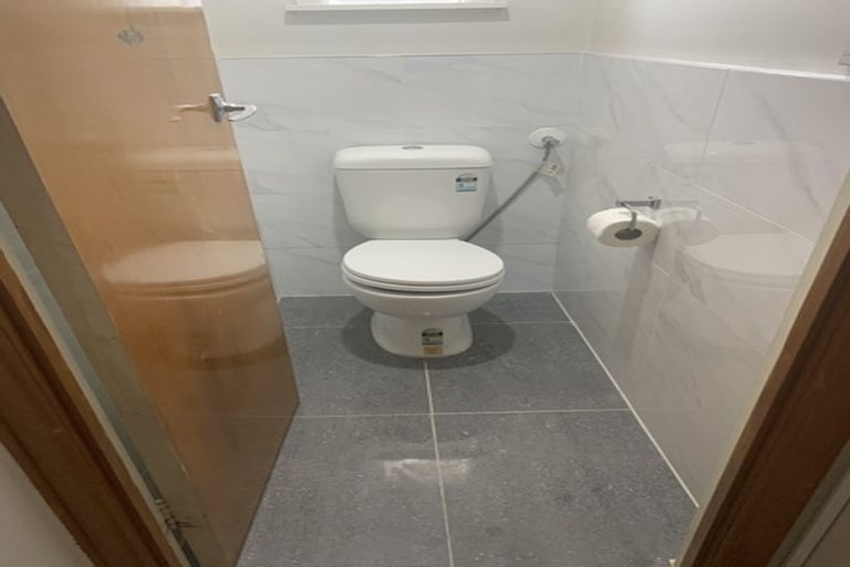 Photo of property in 42 Sunnyside Crescent, Papatoetoe, Auckland, 2025