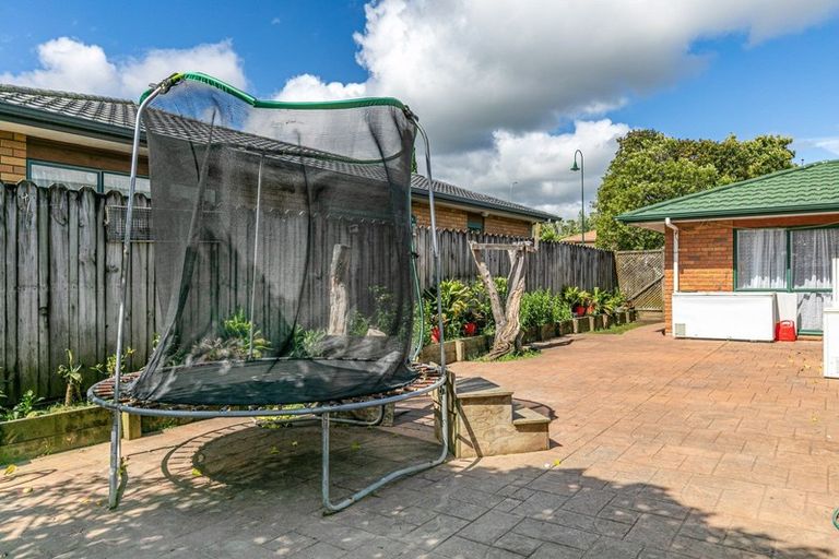 Photo of property in 8 Courtvale Place, Flat Bush, Auckland, 2019