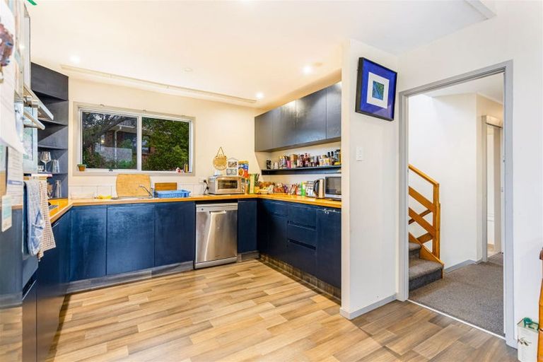 Photo of property in 10 Yule Place, Massey, Auckland, 0614