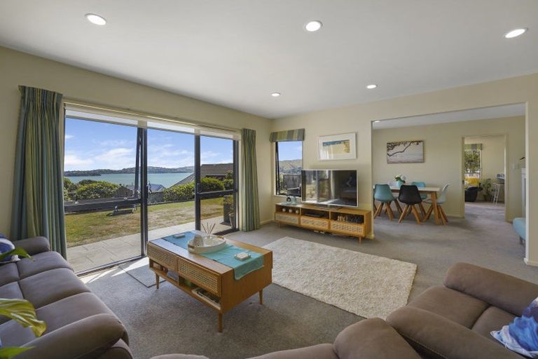 Photo of property in 31 The Masthead, Whitby, Porirua, 5024