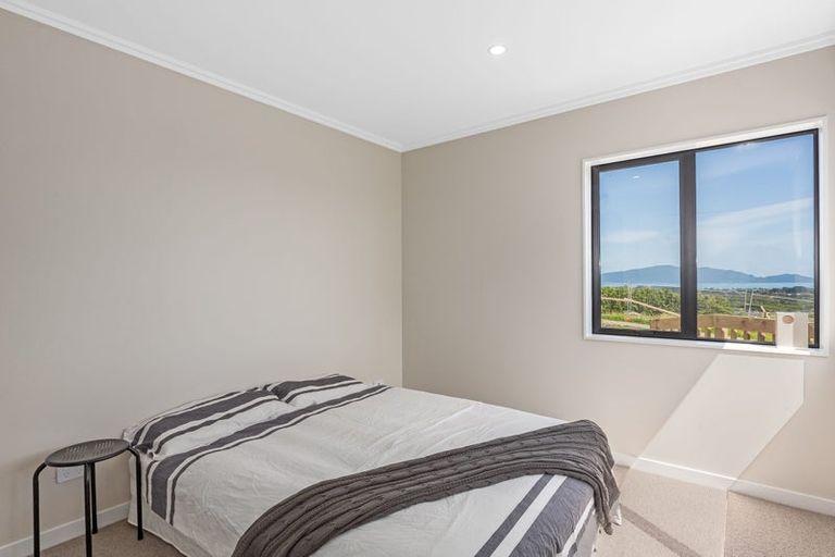 Photo of property in 11 Wilson Way, Waikanae, 5036