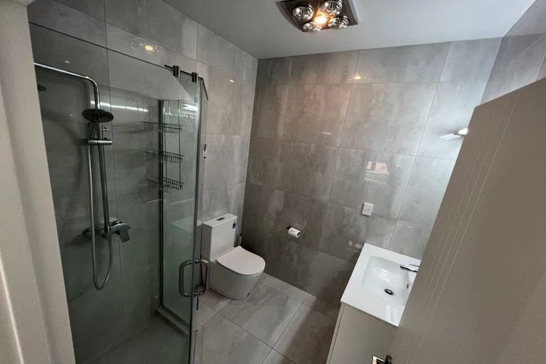 Photo of property in 4 Wyon Way, Flat Bush, Auckland, 2016