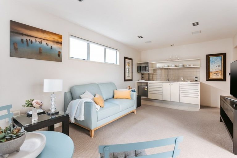 Photo of property in 1026b Papamoa Beach Road, Papamoa Beach, Papamoa, 3118