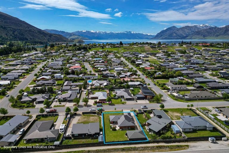 Photo of property in 40 Little Maude Drive, Lake Hawea, Wanaka, 9382