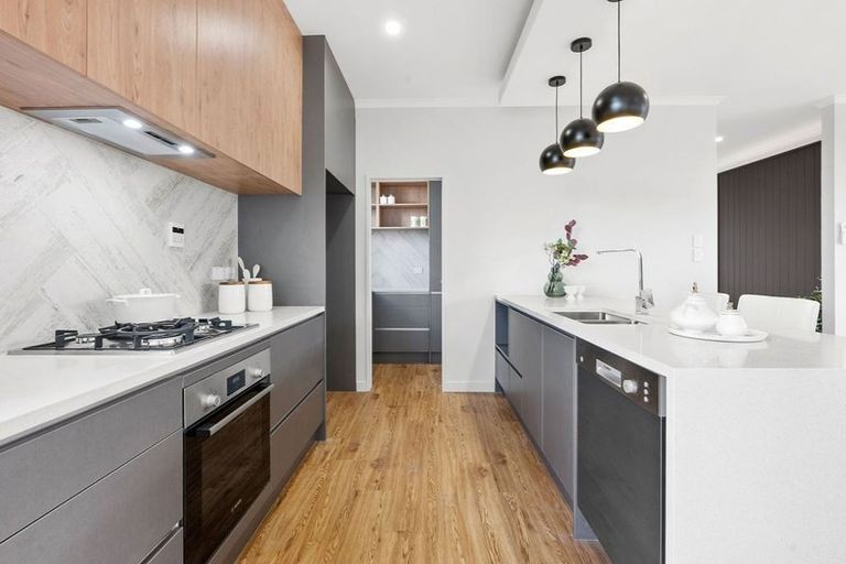 Photo of property in 65 Clarks Beach Road, Clarks Beach, 2122