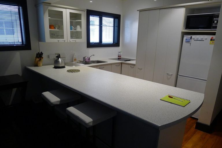 Photo of property in 47 Cambridge Terrace, Christchurch Central, Christchurch, 8013