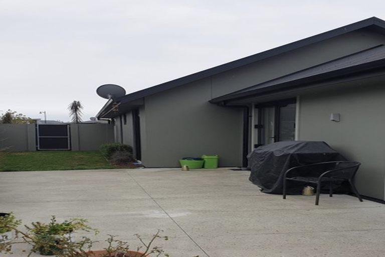 Photo of property in 22 Hamill Road, Halswell, Christchurch, 8025