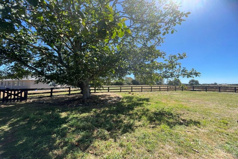 Photo of property in 72 Vista Road, Ohau, Levin, 5570